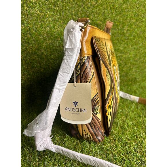 Anuschka Hand Painted Leopard‎ Leather Crossbody Organizer NWT - Picture 11 of 12